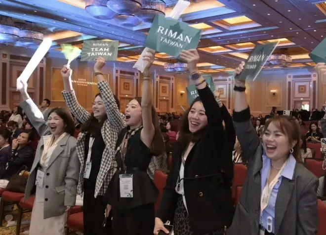 曾思綺 Abby 與力曼台灣夥伴於海外年會